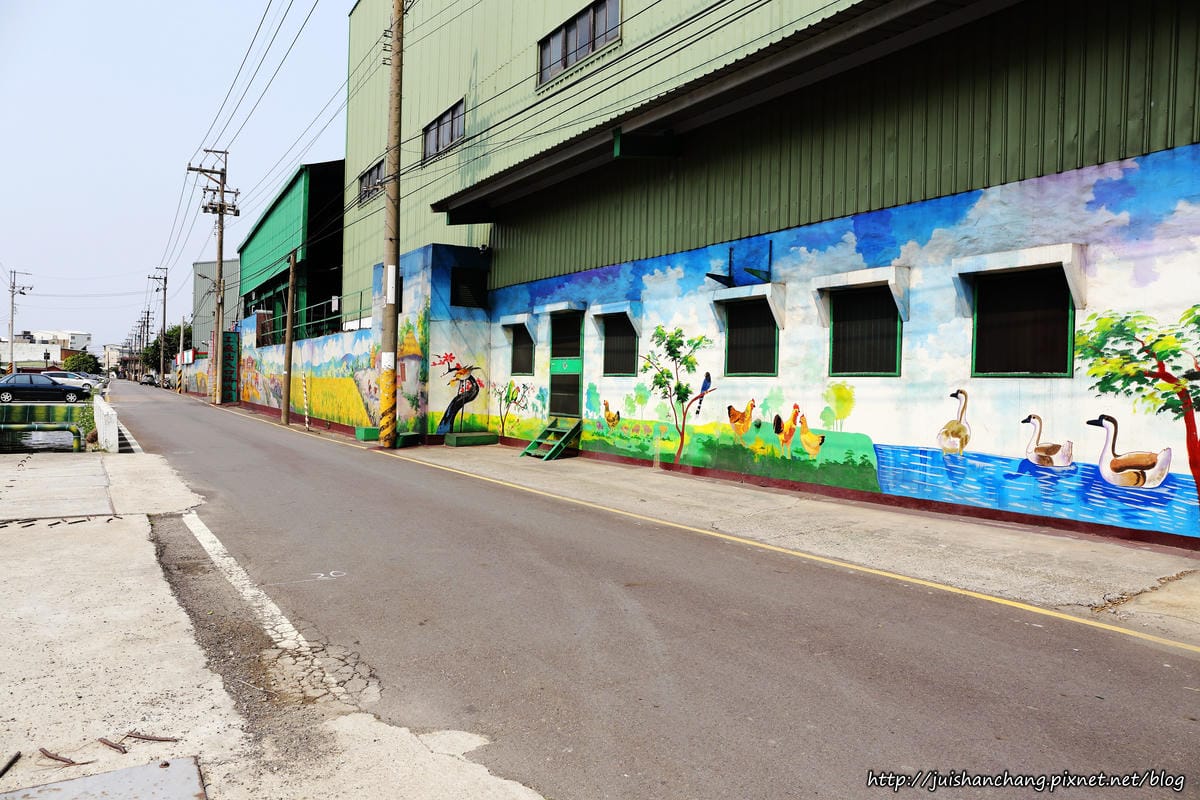 【遊║桃園蘆竹】坑口彩繪村～我也牽過牛！彷彿看到一張張60年代農村老照片，浮現童年回憶