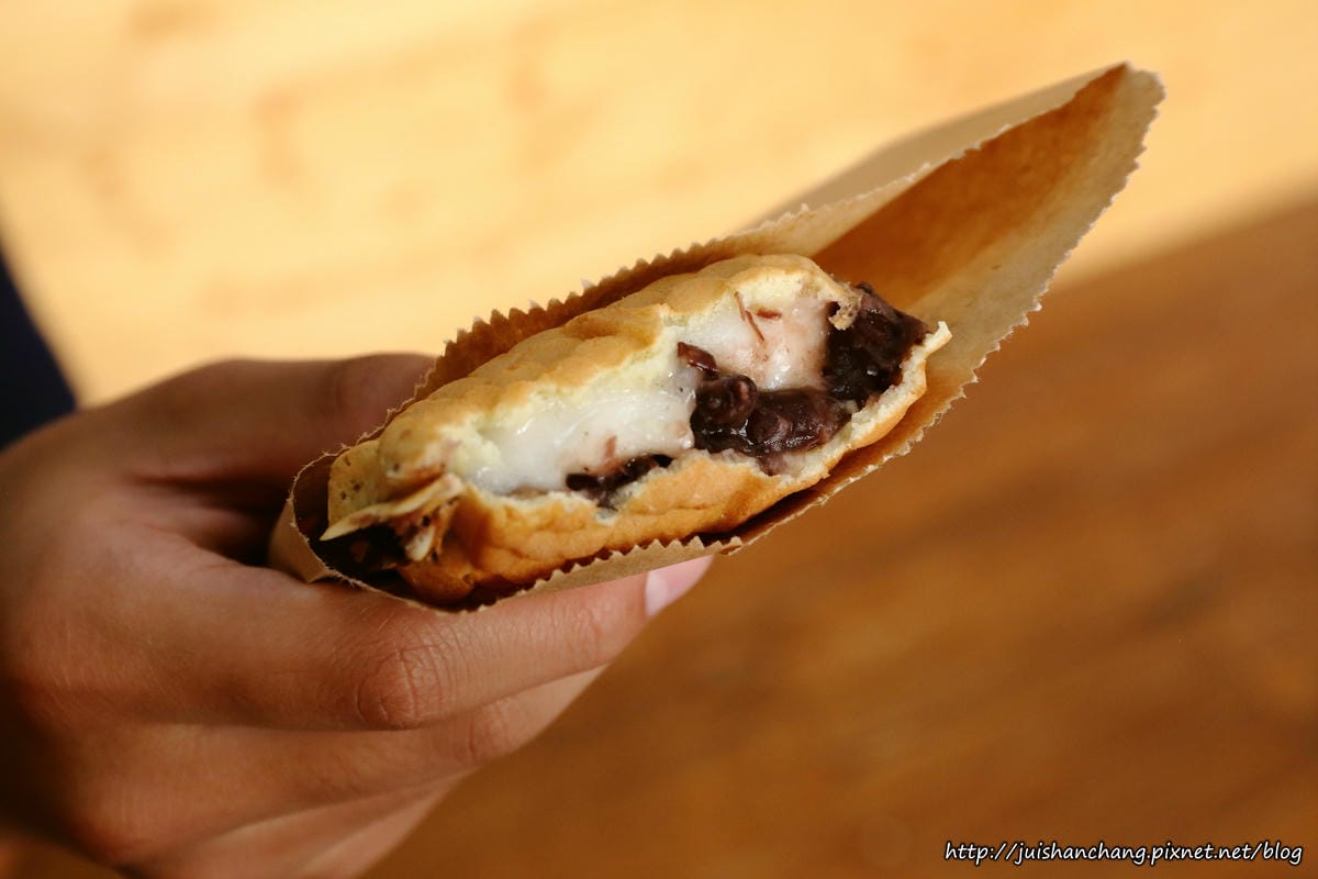 【食║台中南區】漁屋鯛魚燒～酥甜好吃的鯛魚燒，不用飛日本！從頭到尾都能吃到餡料！(已歇業)