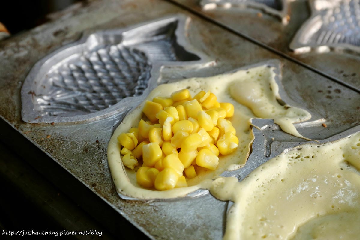 【食║台中南區】漁屋鯛魚燒～酥甜好吃的鯛魚燒，不用飛日本！從頭到尾都能吃到餡料！(已歇業)