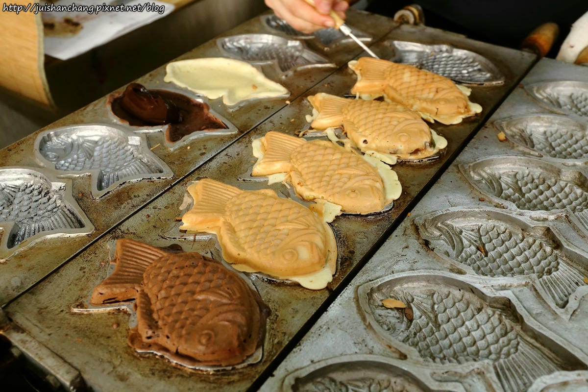 【食║台中南區】漁屋鯛魚燒～酥甜好吃的鯛魚燒，不用飛日本！從頭到尾都能吃到餡料！(已歇業)