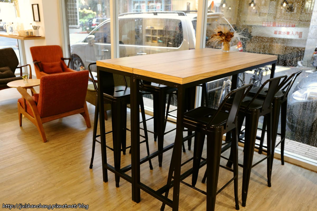 【食║台北東區】樂。野食～忠孝復興站早午餐（campus cafe 旁邊巷子）。全天候早午餐、義大利麵，睡到自然醒也不怕吃不到