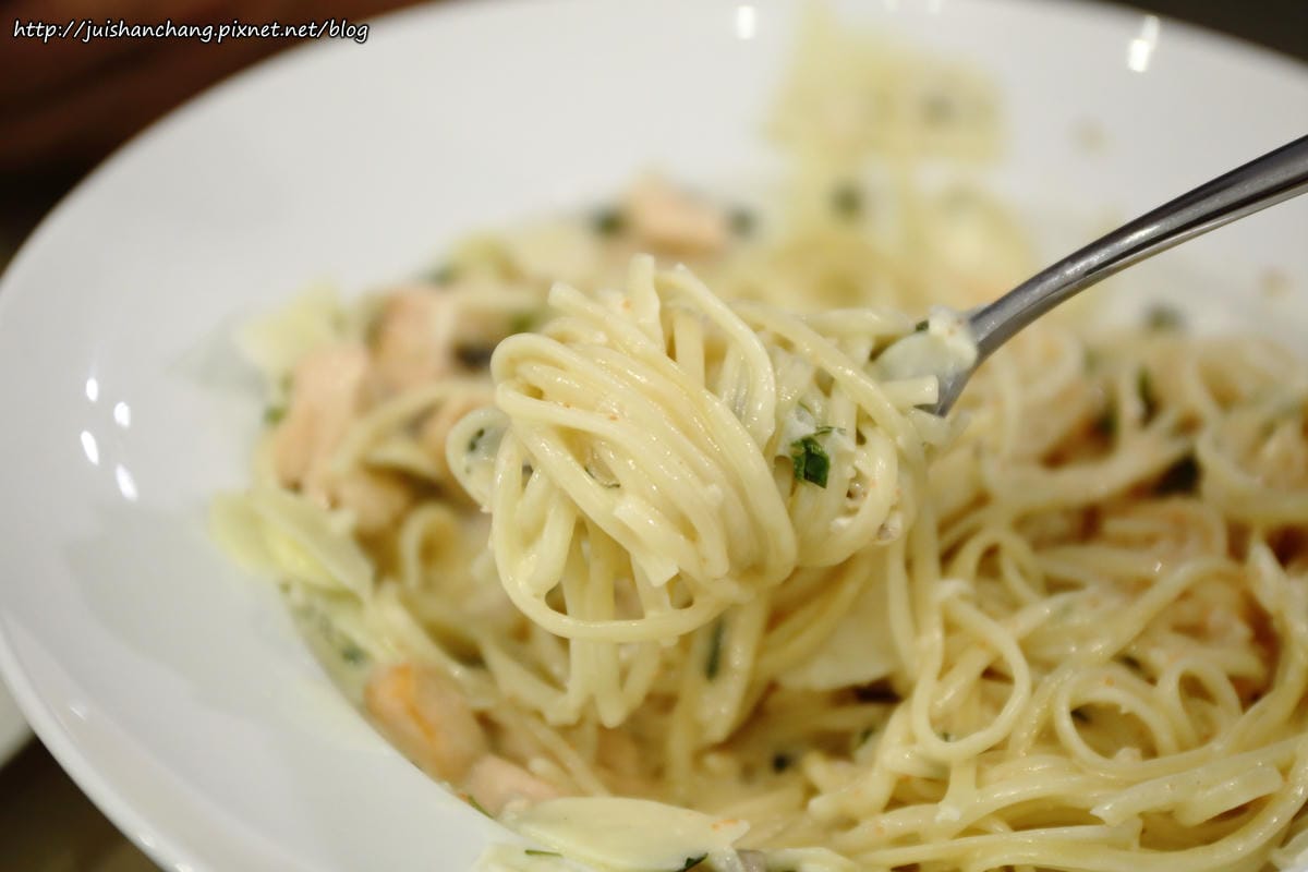 【食║台北東區】樂。野食～忠孝復興站早午餐（campus cafe 旁邊巷子）。全天候早午餐、義大利麵，睡到自然醒也不怕吃不到