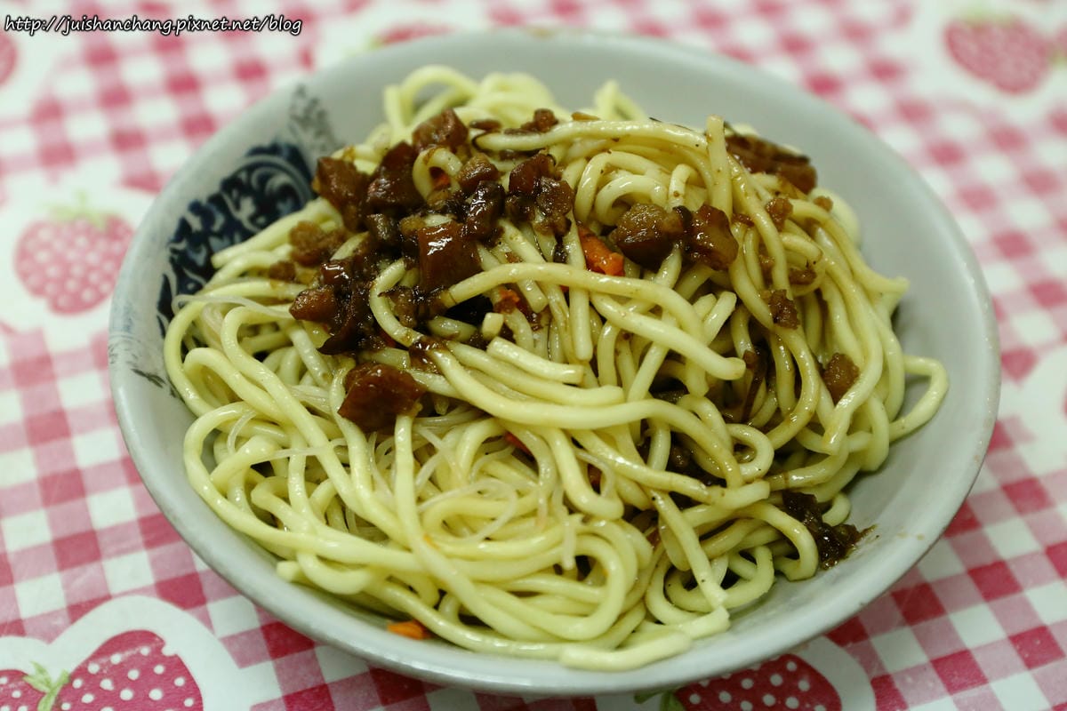 【食║新北三重】大同南路甜不辣～夜貓咖看過來！24小時不打烊，半夜肚子餓就來這吧！