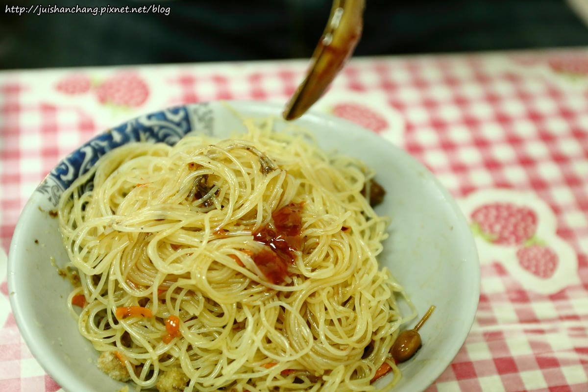 【食║新北三重】大同南路甜不辣～夜貓咖看過來！24小時不打烊，半夜肚子餓就來這吧！