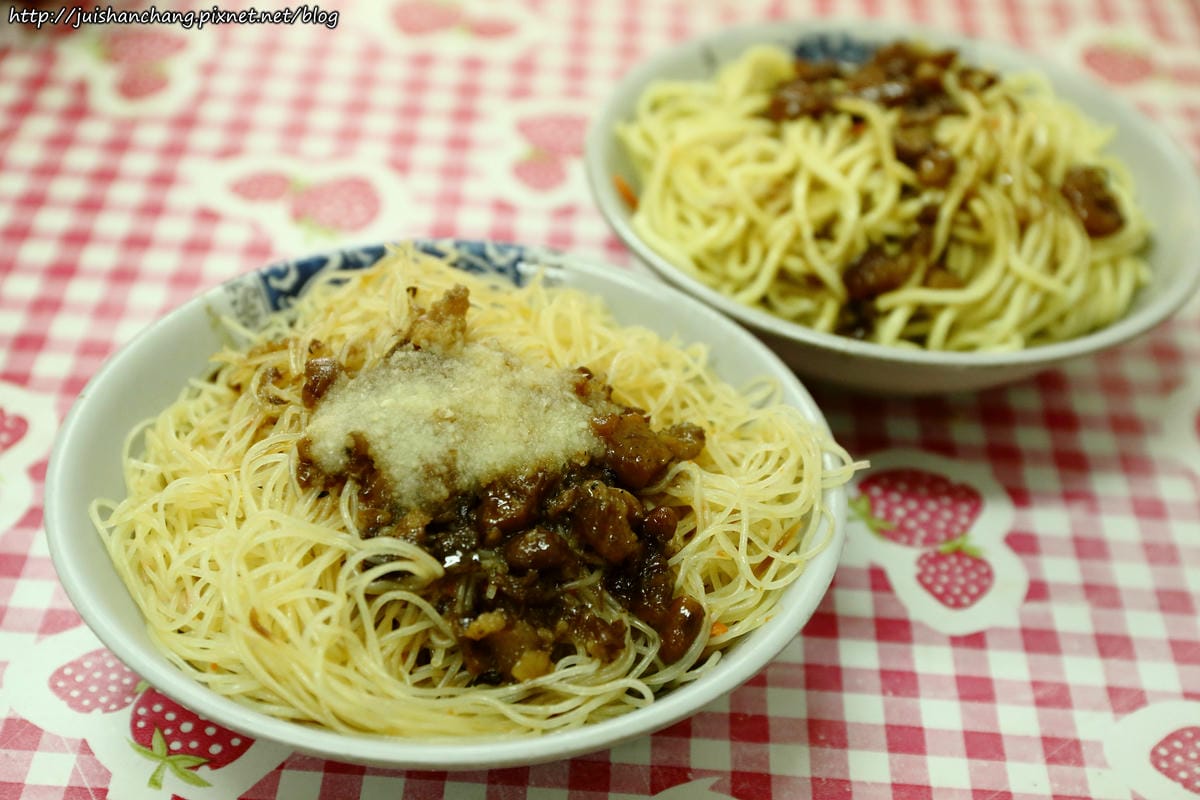 【食║新北三重】大同南路甜不辣～夜貓咖看過來！24小時不打烊，半夜肚子餓就來這吧！