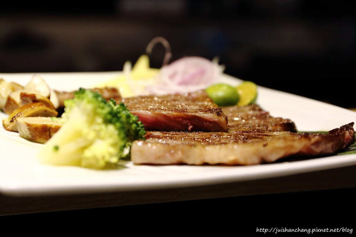 【食║台北】武邁-居食塢～日式居酒屋。客製化菜單。隱藏版菜色教人驚喜！