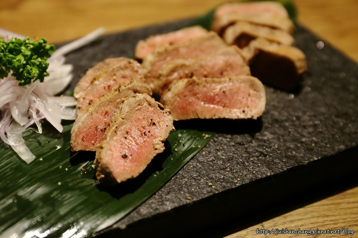 【食║台北】武邁-居食塢～日式居酒屋。客製化菜單。隱藏版菜色教人驚喜！