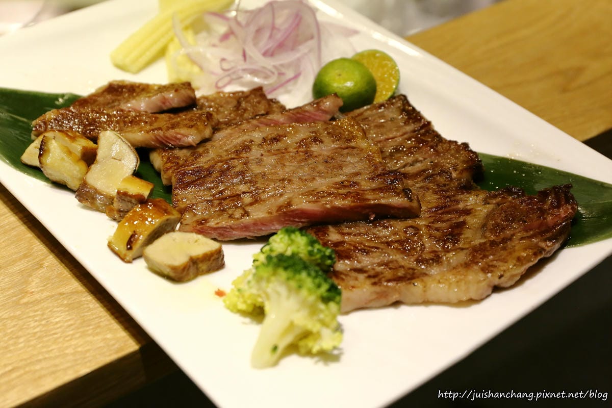 【食║台北】武邁-居食塢～日式居酒屋。客製化菜單。隱藏版菜色教人驚喜！