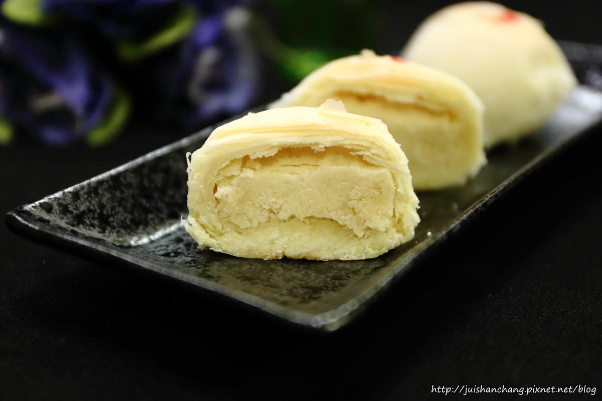 【團購宅配║台北】君城本家～中秋禮讚。月餅禮盒、鳳梨酥禮盒，老店獎不完送禮有面子！