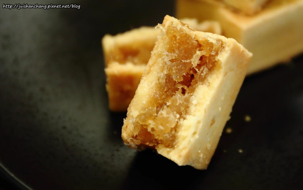 【團購宅配║台北】君城本家～中秋禮讚。月餅禮盒、鳳梨酥禮盒，老店獎不完送禮有面子！