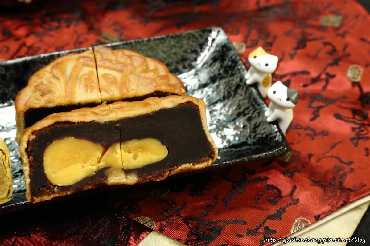 【團購宅配║台北】君城本家～中秋禮讚。月餅禮盒、鳳梨酥禮盒，老店獎不完送禮有面子！