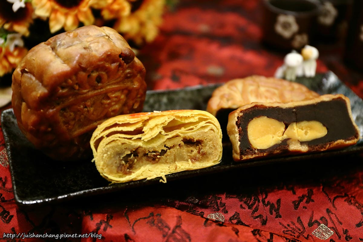 【團購宅配║台北】君城本家～中秋禮讚。月餅禮盒、鳳梨酥禮盒，老店獎不完送禮有面子！