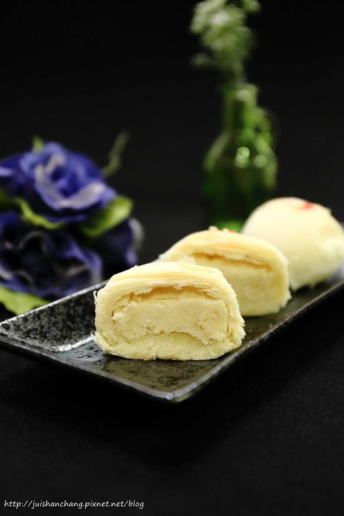 【團購宅配║台北】君城本家～中秋禮讚。月餅禮盒、鳳梨酥禮盒，老店獎不完送禮有面子！