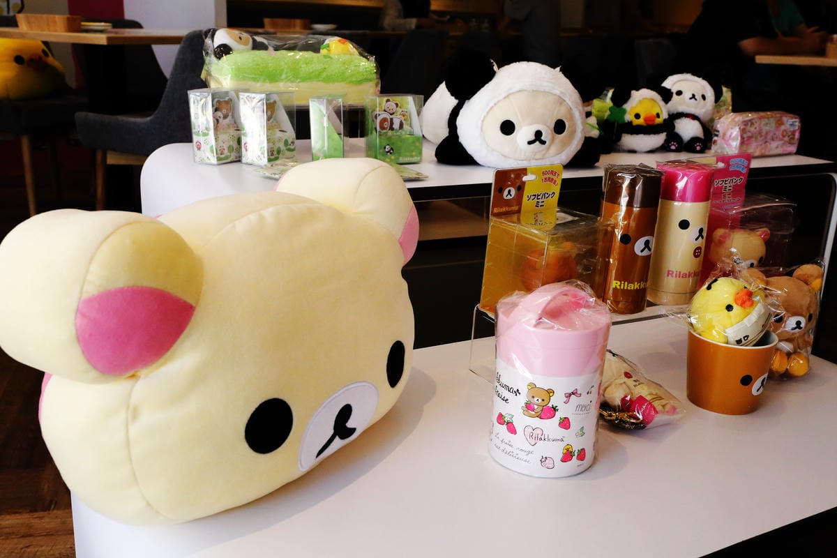 【食║台北】Rilakkuma Café拉拉熊主題餐廳～可愛爆表！幸福療癒的拉拉熊伴你左右！打上千通電話也一定要吃它！（歡迎分享，文末留言抽拉拉熊杯墊Rilakkuma Café限定版本）