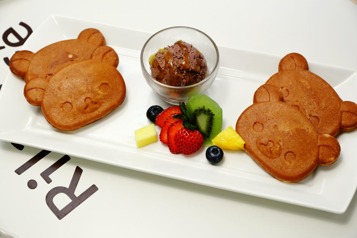 【食║台北】Rilakkuma Café拉拉熊主題餐廳～可愛爆表！幸福療癒的拉拉熊伴你左右！打上千通電話也一定要吃它！（歡迎分享，文末留言抽拉拉熊杯墊Rilakkuma Café限定版本）