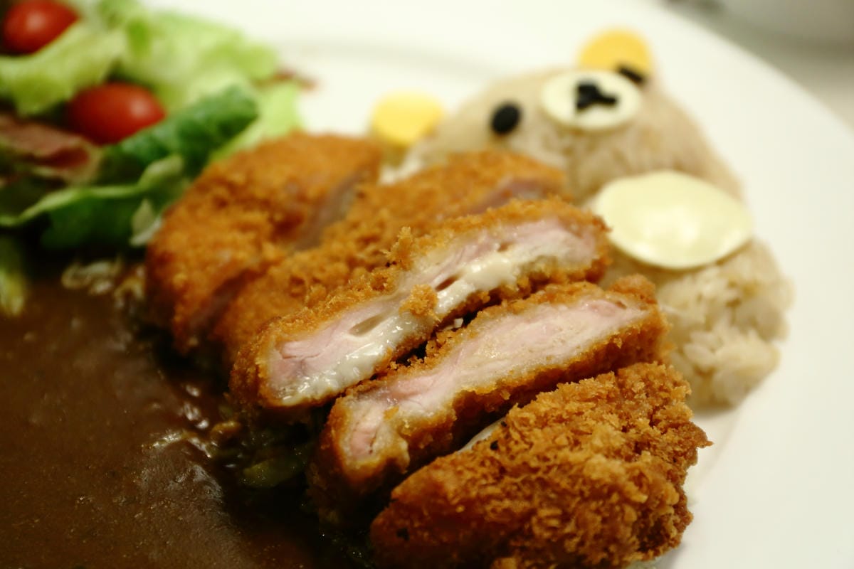 【食║台北】Rilakkuma Café拉拉熊主題餐廳～可愛爆表！幸福療癒的拉拉熊伴你左右！打上千通電話也一定要吃它！（歡迎分享，文末留言抽拉拉熊杯墊Rilakkuma Café限定版本）