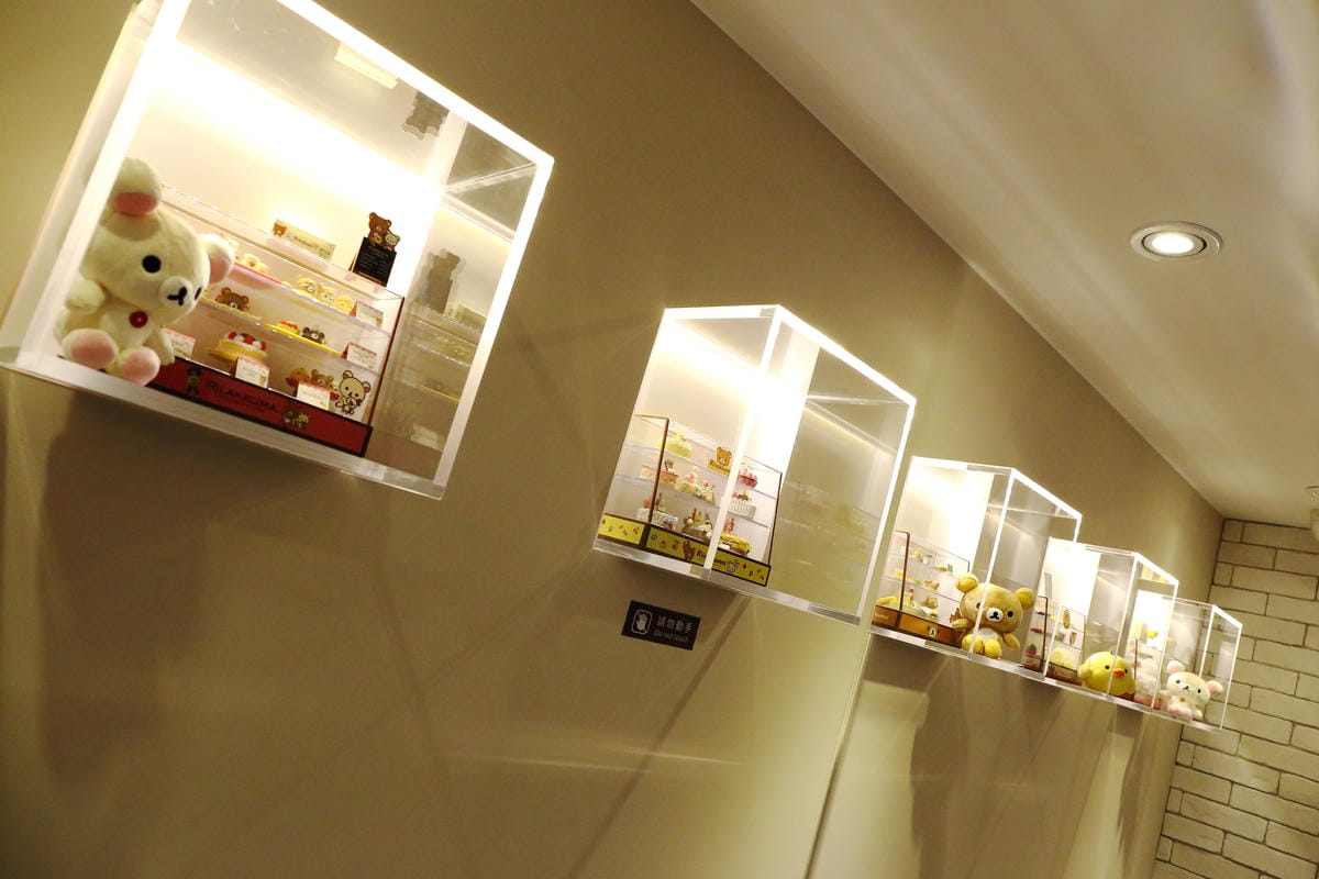 【食║台北】Rilakkuma Café拉拉熊主題餐廳～可愛爆表！幸福療癒的拉拉熊伴你左右！打上千通電話也一定要吃它！（歡迎分享，文末留言抽拉拉熊杯墊Rilakkuma Café限定版本）