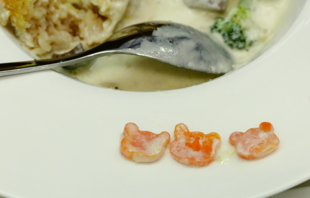 【食║台北】Rilakkuma Café拉拉熊主題餐廳～可愛爆表！幸福療癒的拉拉熊伴你左右！打上千通電話也一定要吃它！（歡迎分享，文末留言抽拉拉熊杯墊Rilakkuma Café限定版本）