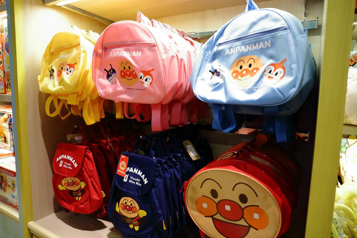 【台北║新光三越信義新天地A8】第一個《麵包超人》主題專賣店。搶先看！（歡迎分享，按讚分享抽麵包超人蛋糕盤+手帕）