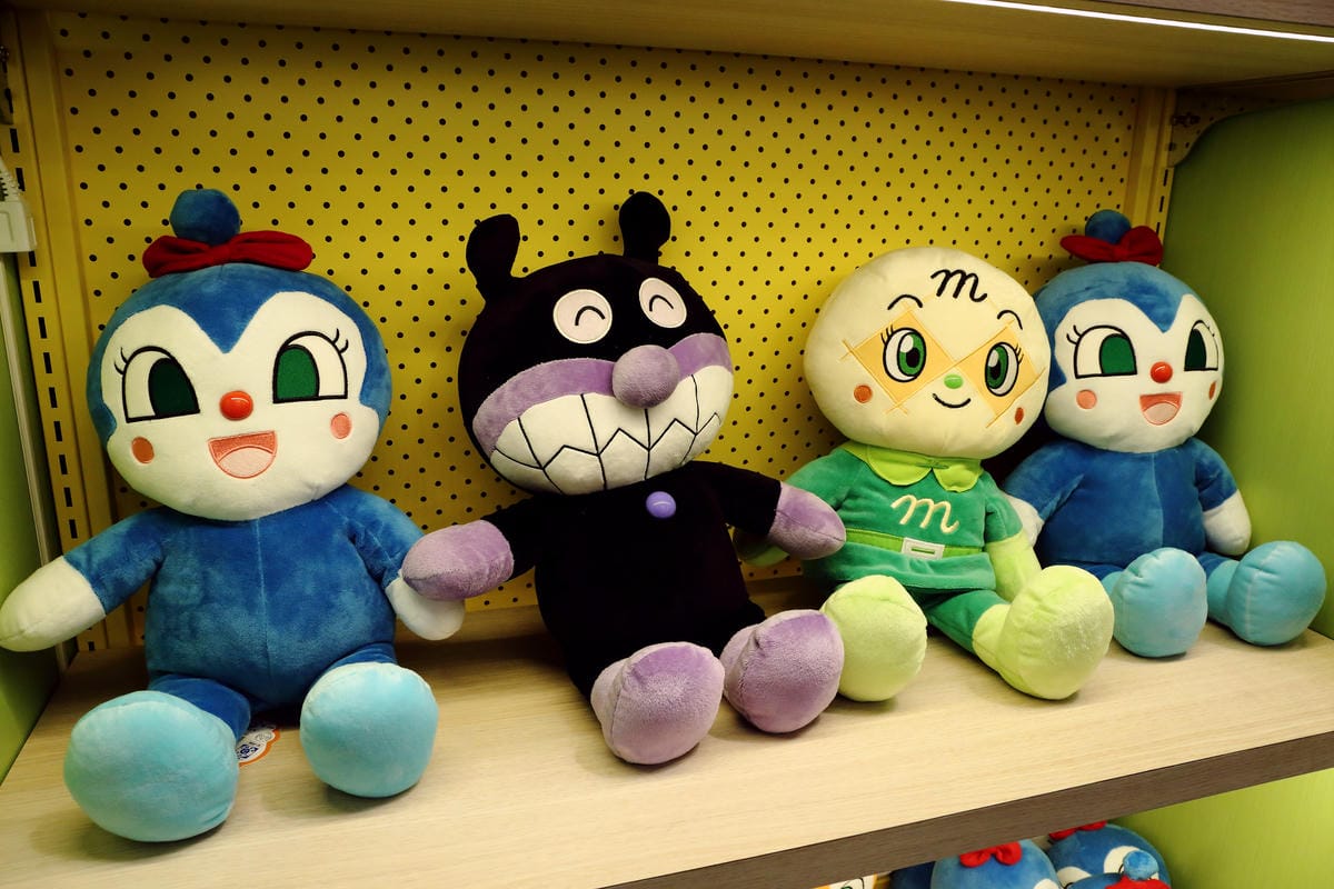 【台北║新光三越信義新天地A8】第一個《麵包超人》主題專賣店。搶先看！（歡迎分享，按讚分享抽麵包超人蛋糕盤+手帕）