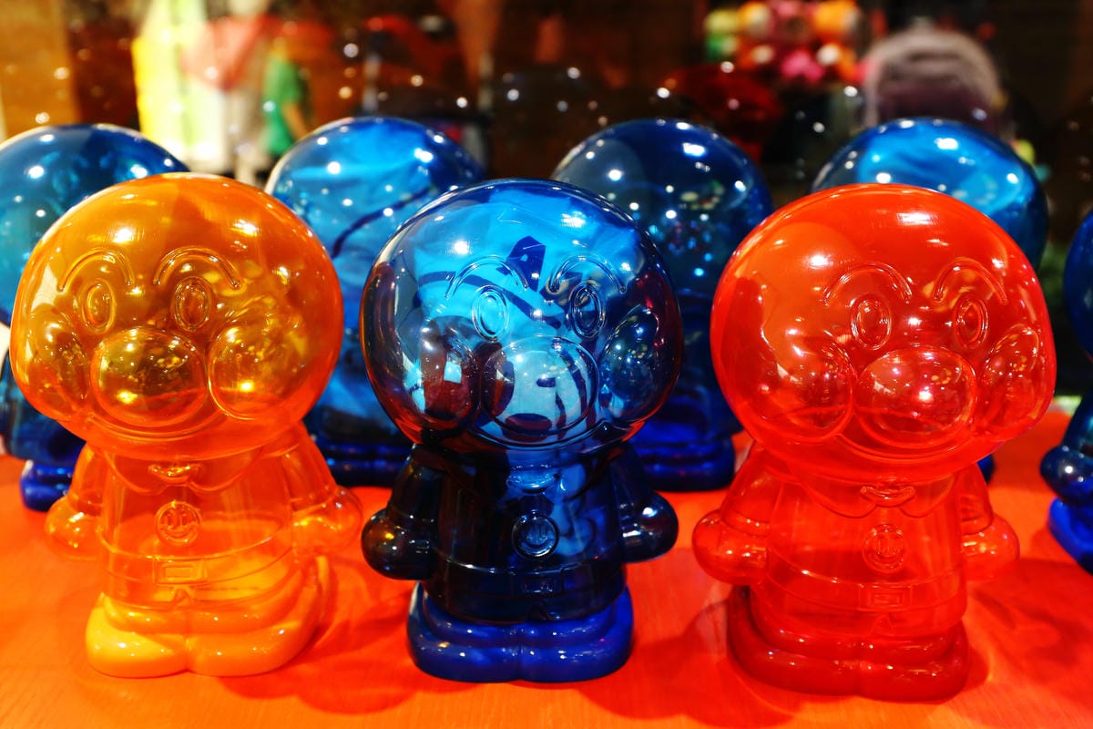 【台北║新光三越信義新天地A8】第一個《麵包超人》主題專賣店。搶先看！（歡迎分享，按讚分享抽麵包超人蛋糕盤+手帕）