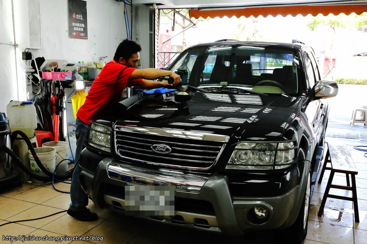 【分享║汽車百貨】葛萊美汽車美容～陶瓷封體鍍膜，車子亮晶晶，全台灣帥氣蹓達去！