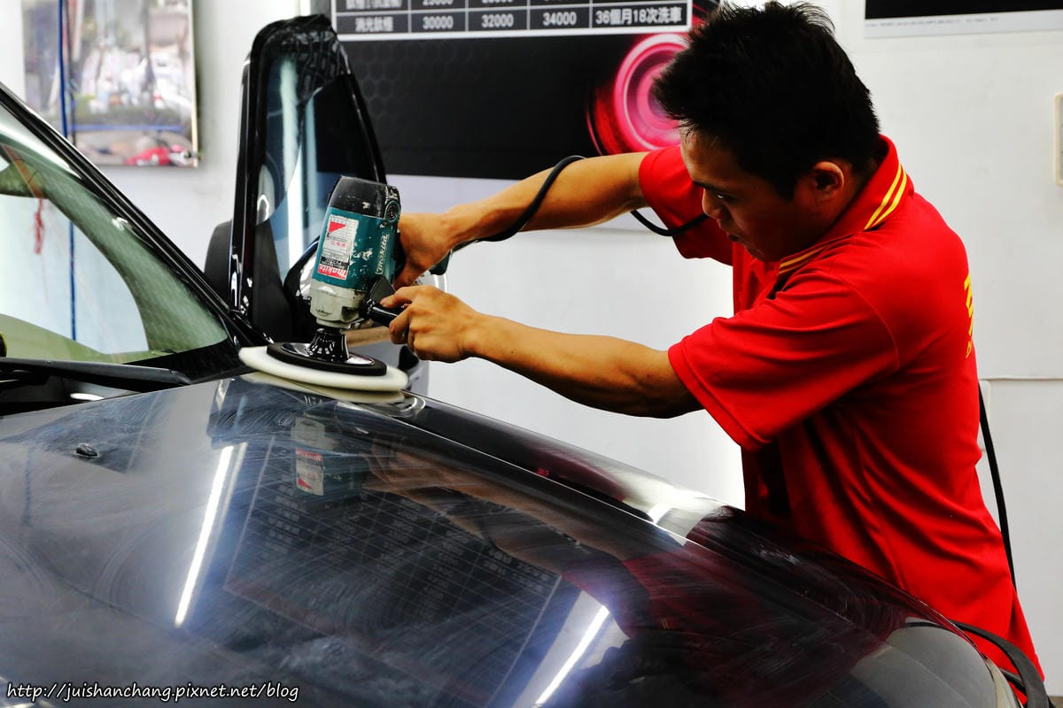 【分享║汽車百貨】葛萊美汽車美容～陶瓷封體鍍膜，車子亮晶晶，全台灣帥氣蹓達去！
