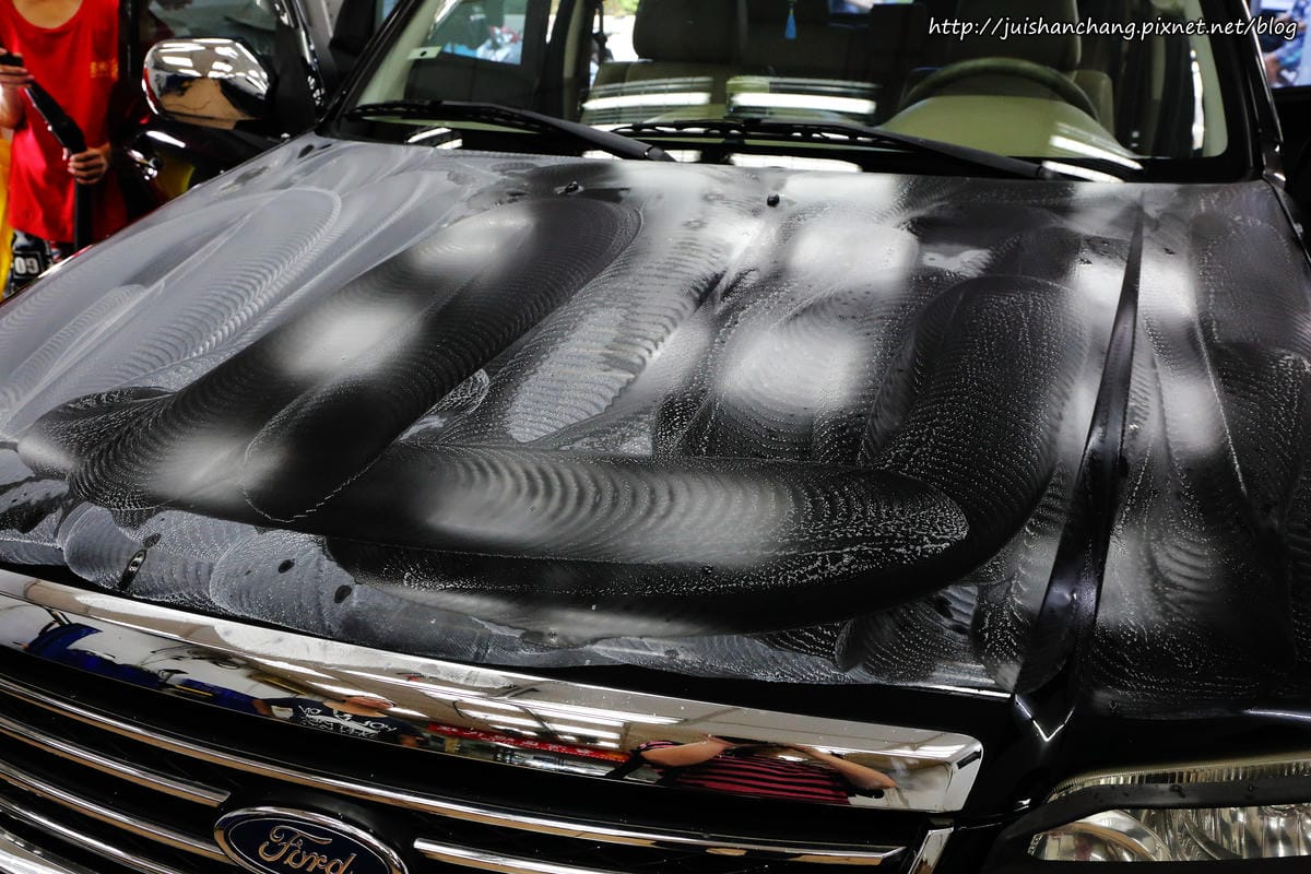 【分享║汽車百貨】葛萊美汽車美容～陶瓷封體鍍膜，車子亮晶晶，全台灣帥氣蹓達去！