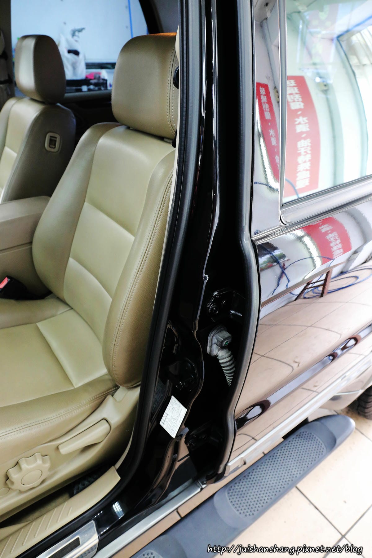 【分享║汽車百貨】葛萊美汽車美容～陶瓷封體鍍膜，車子亮晶晶，全台灣帥氣蹓達去！