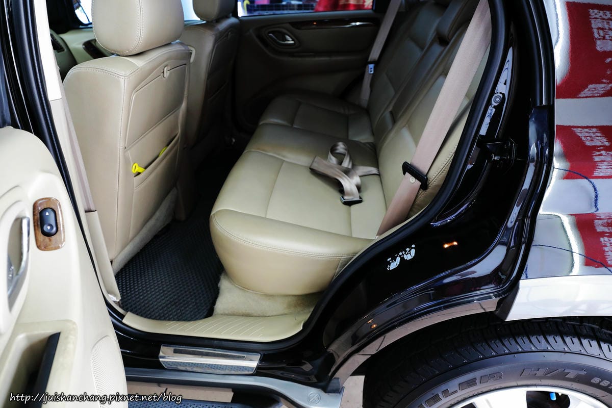 【分享║汽車百貨】葛萊美汽車美容～陶瓷封體鍍膜，車子亮晶晶，全台灣帥氣蹓達去！