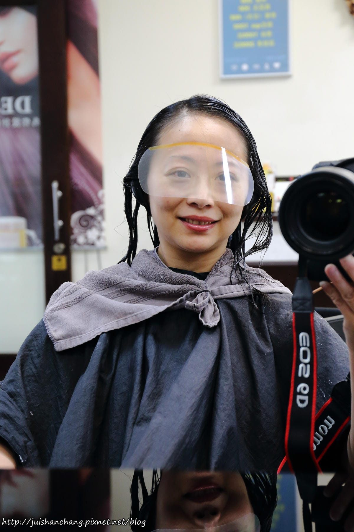 【台中。西屯區】波拉髮型設計～變髮日誌。忙翻天的媽媽也可以輕鬆變時尚喔，光澤髮絲好驚豔…