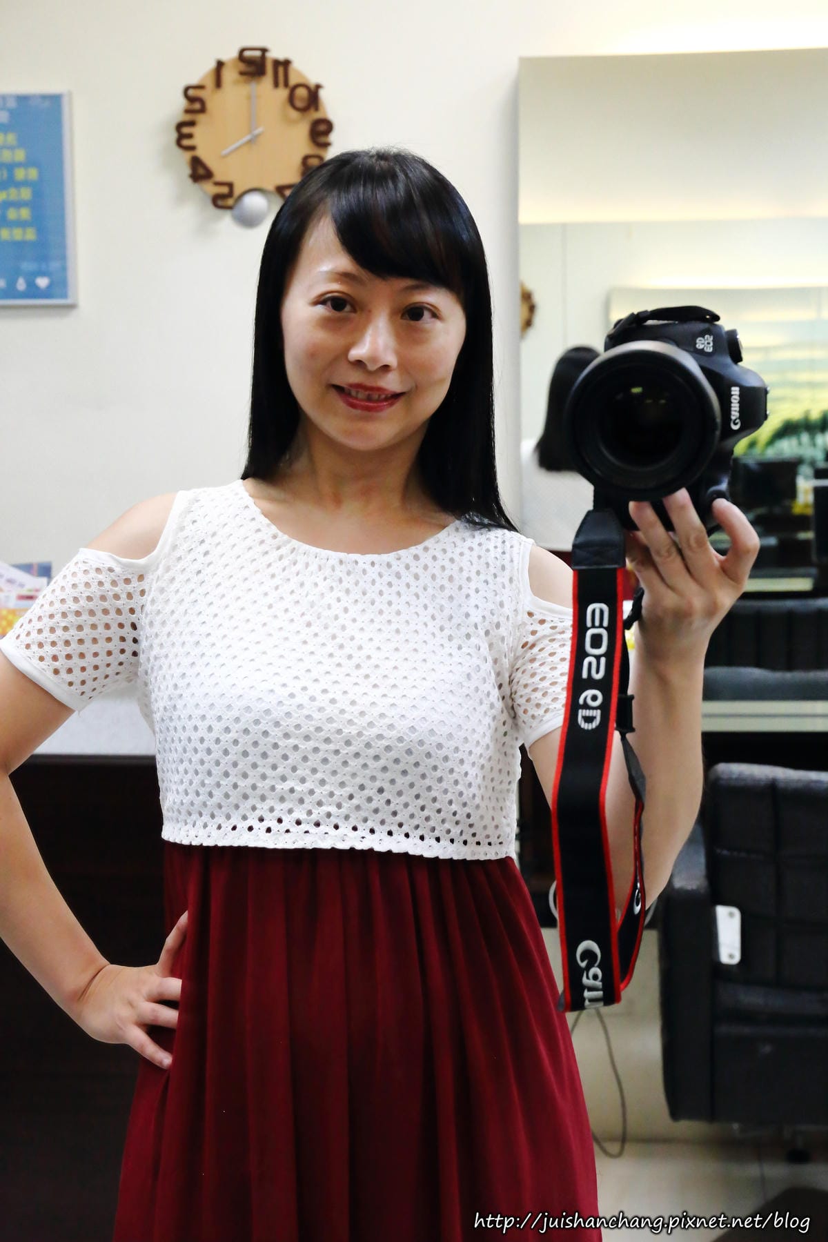 【台中。西屯區】波拉髮型設計～變髮日誌。忙翻天的媽媽也可以輕鬆變時尚喔，光澤髮絲好驚豔…