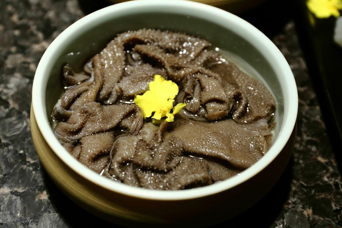 【食║台北信義區】海底撈台灣一號店～台灣也能吃到中國最強火鍋店了！服務至上，使命必達，目所未睹，真是大開眼界啊！（內附詳細菜單，分享本文+粉絲團按讚+留言就有機會參加抽獎唷！）　