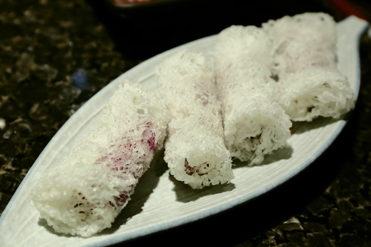 【食║台北信義區】海底撈台灣一號店～台灣也能吃到中國最強火鍋店了！服務至上，使命必達，目所未睹，真是大開眼界啊！（內附詳細菜單，分享本文+粉絲團按讚+留言就有機會參加抽獎唷！）　