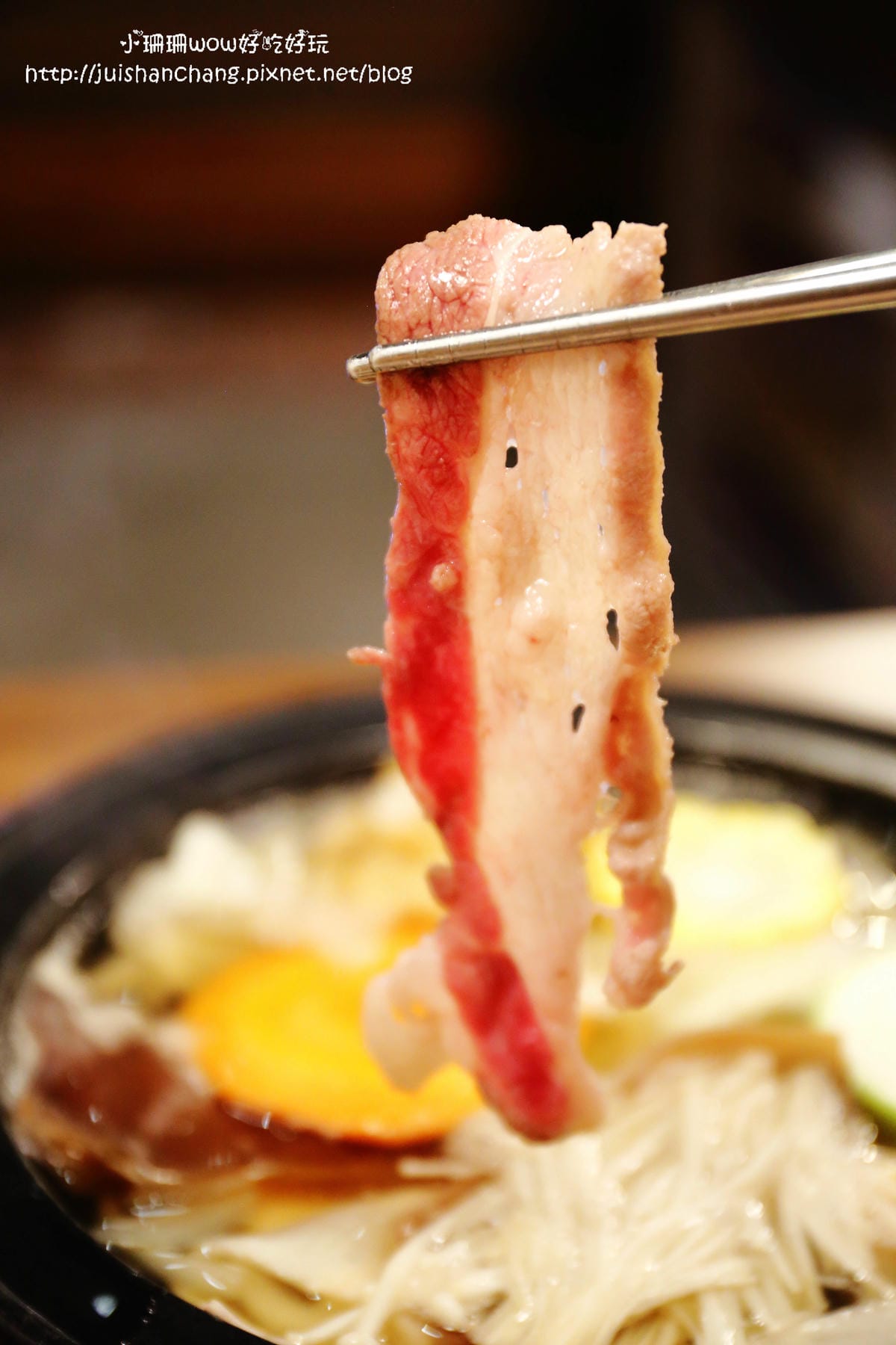 【食║新北板橋區】老古板石頭火鍋～尋找巷弄隱藏版美味小吃，愛上復古風，時空飲茶室中的懷舊時光火鍋！