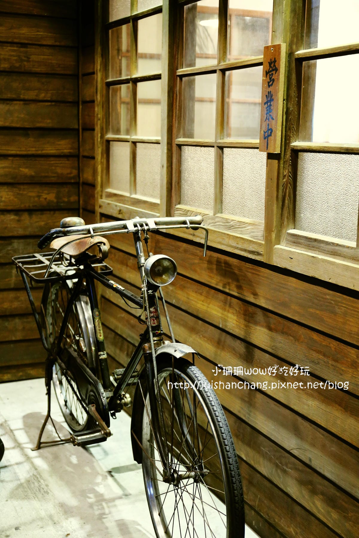 【食║新北板橋區】老古板石頭火鍋～尋找巷弄隱藏版美味小吃，愛上復古風，時空飲茶室中的懷舊時光火鍋！