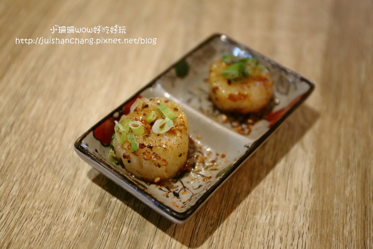 【食║新北中和區】小串燒～中永和串燒 / 小串燒 / 居酒屋 / 寵物友善餐廳/ 藏身在興南夜市裡，一吃成主顧！(已歇業)