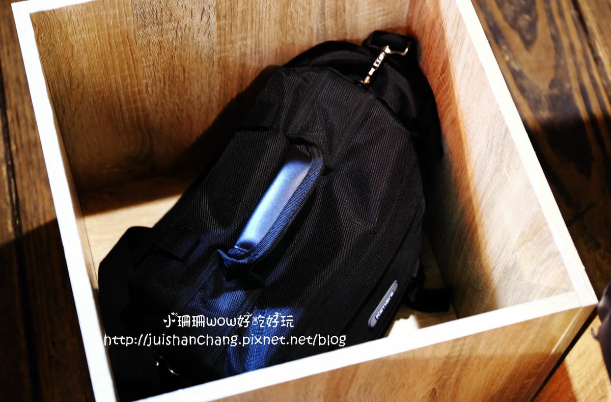 【食║新北中和區】小串燒～中永和串燒 / 小串燒 / 居酒屋 / 寵物友善餐廳/ 藏身在興南夜市裡，一吃成主顧！(已歇業)