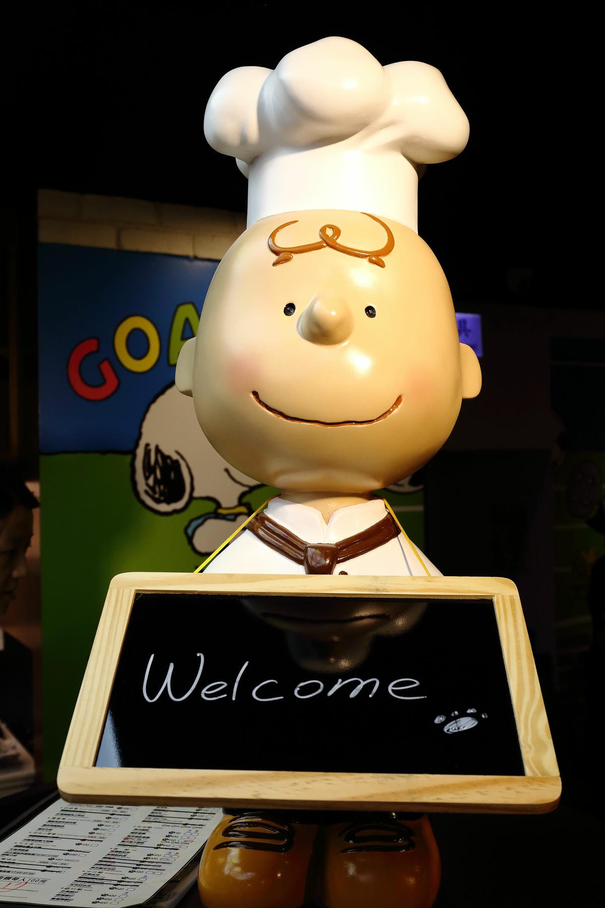 【食║新竹】查理布朗咖啡Charlie Brown Café〜緊急廣播！史努比出沒在新竹遠百！！！(已歇業)