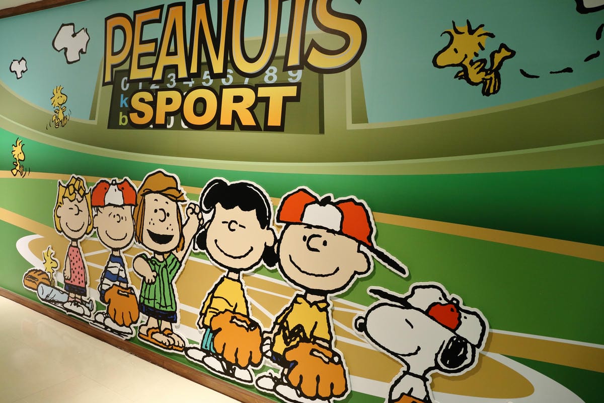 【食║新竹】查理布朗咖啡Charlie Brown Café〜緊急廣播！史努比出沒在新竹遠百！！！(已歇業)