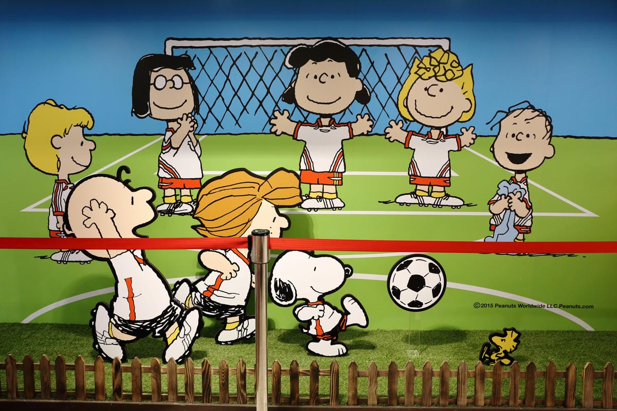 【食║新竹】查理布朗咖啡Charlie Brown Café〜緊急廣播！史努比出沒在新竹遠百！！！(已歇業)