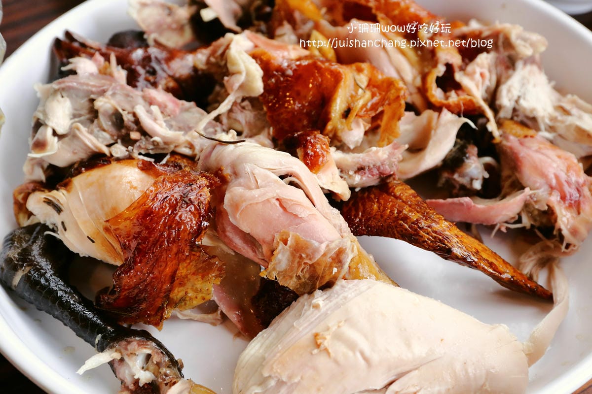 【食║南投】清境好雞婆土雞城～清境美食。蒙古包造型包廂裡吃雲南擺夷料理