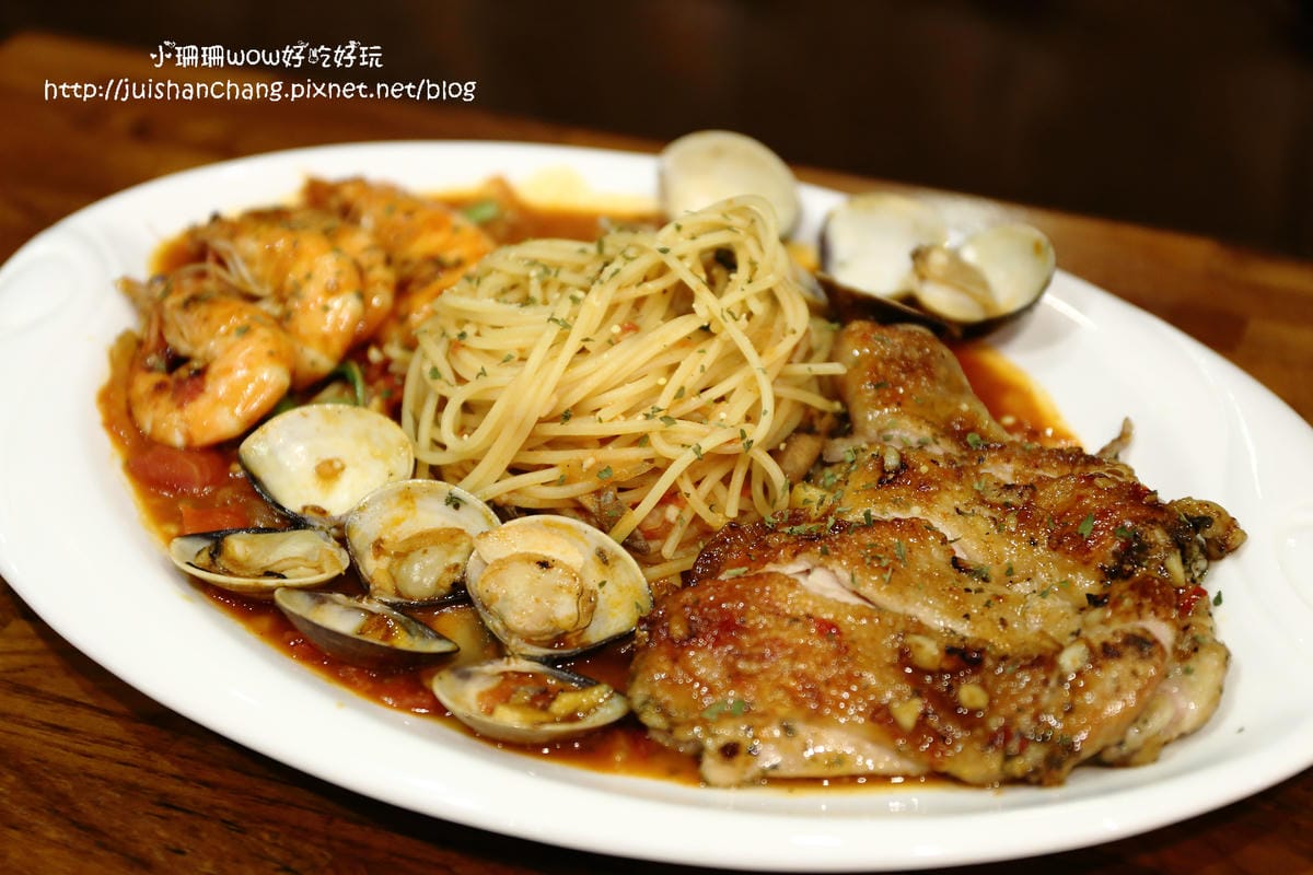 【食║桃園】365 pasta house 義式廚房〜對抗不景氣！大份量平價義式美食/會讓人想再訪的親子餐廳（已歇業）