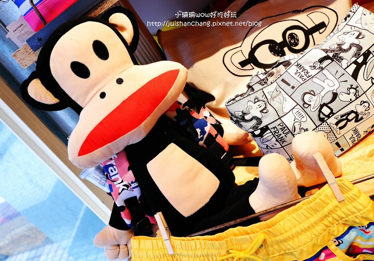 【食║台北】Paul Frank Hot Dog大嘴猴主題餐廳〜當猴子遇上熱狗，想裝淡定最後還是被萌殺。。。