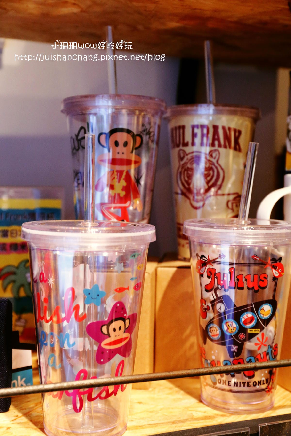 【食║台北】Paul Frank Hot Dog大嘴猴主題餐廳〜當猴子遇上熱狗，想裝淡定最後還是被萌殺。。。