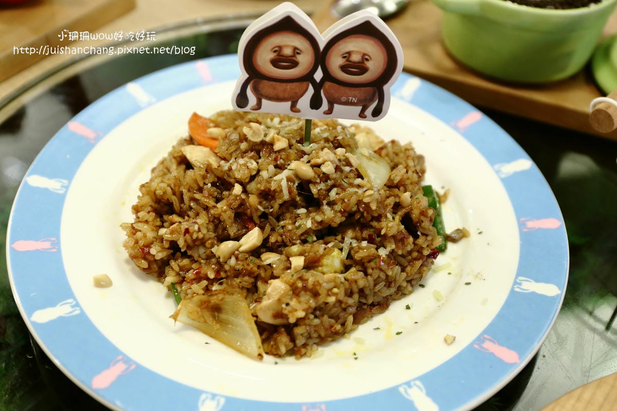 【食║台北】醜比頭的秘密部屋〜主題餐廳/醜比頭二店/醜得超可愛！