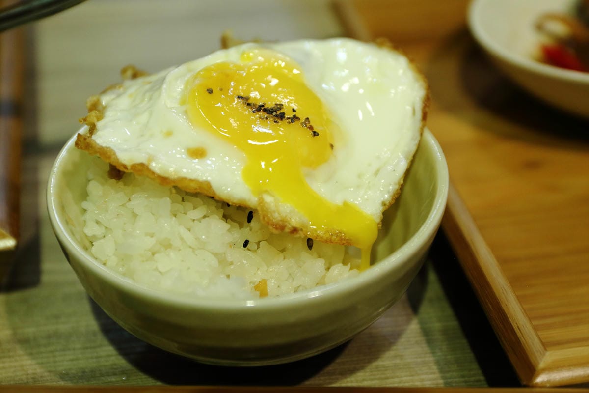 【食║新北永和】知稻食堂～樂華夜市美食再來一發，一個讓你隨時胃口大開的辛香食堂！(已歇業)