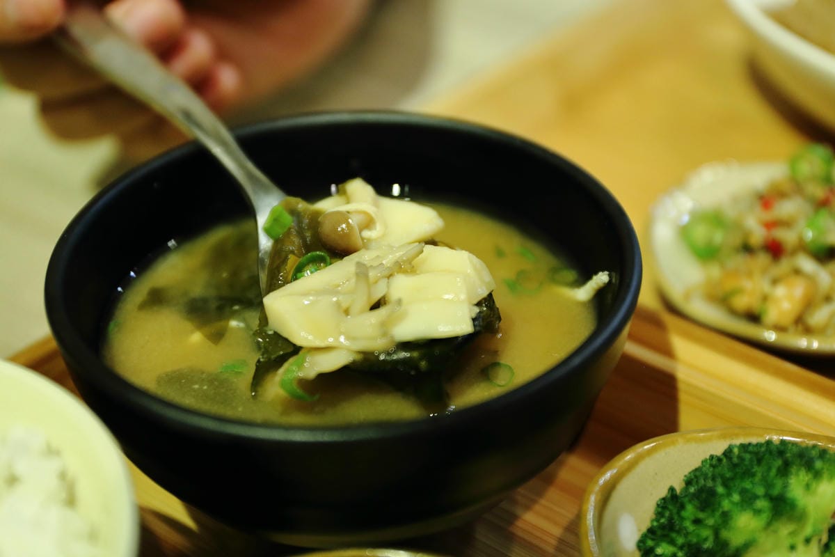 【食║新北永和】知稻食堂～樂華夜市美食再來一發，一個讓你隨時胃口大開的辛香食堂！(已歇業)