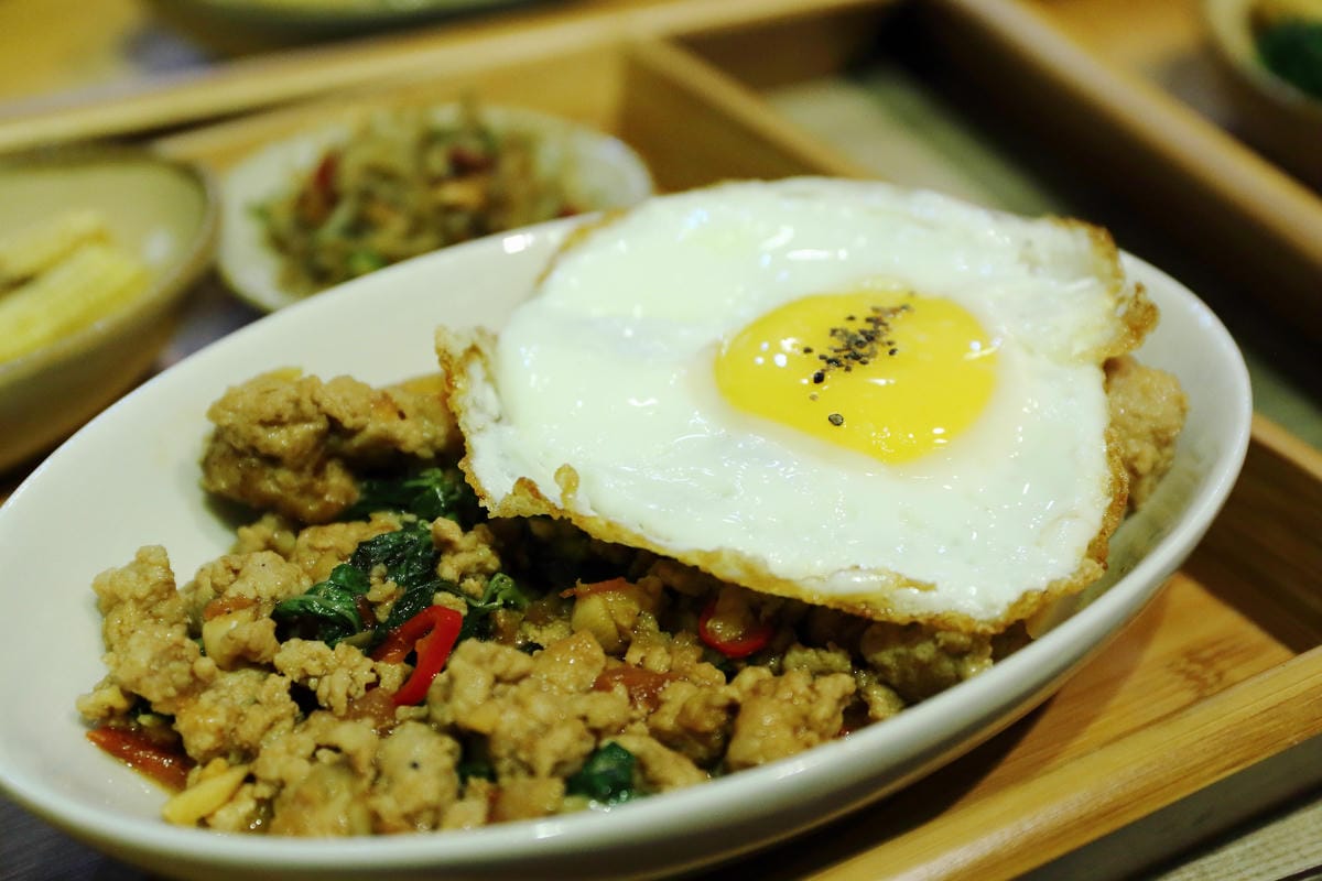 【食║新北永和】知稻食堂～樂華夜市美食再來一發，一個讓你隨時胃口大開的辛香食堂！(已歇業)