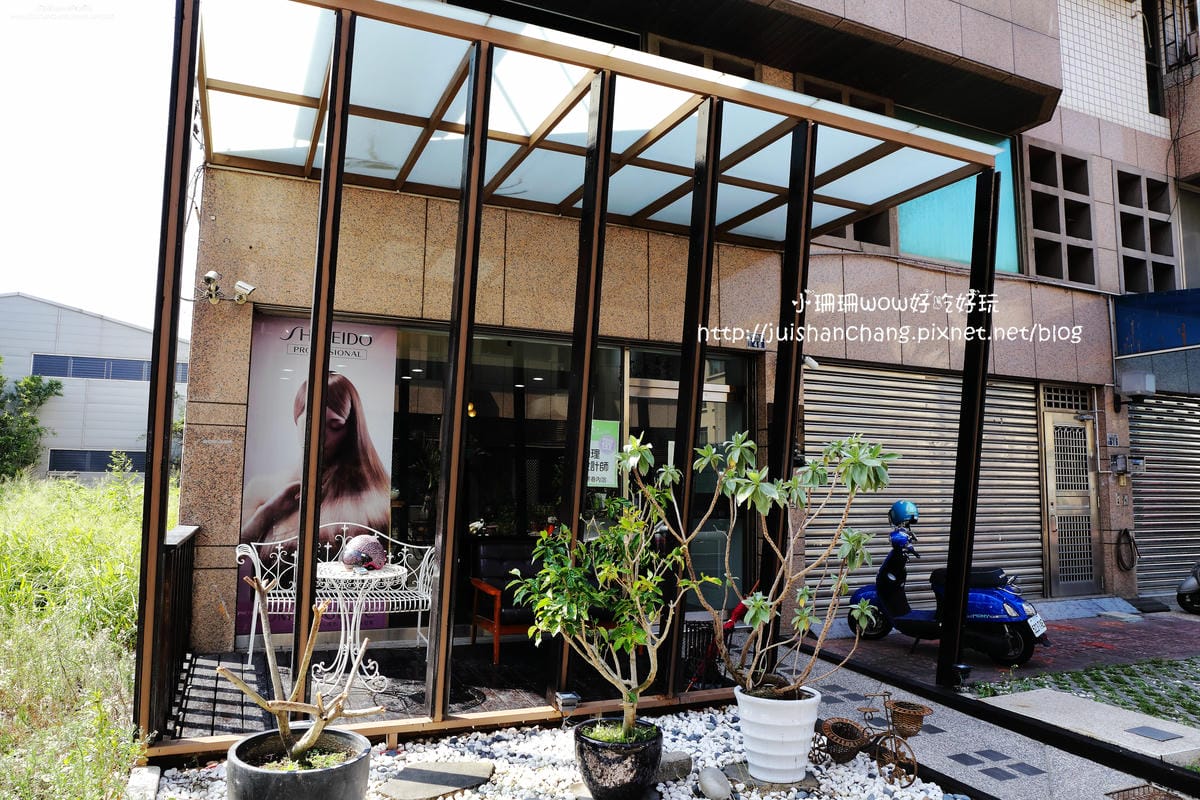 【美髮║台中】VS. hair髮型沙龍～染燙髮過後更要好好照顧自己的頭髮，秀髮依然亮麗動人